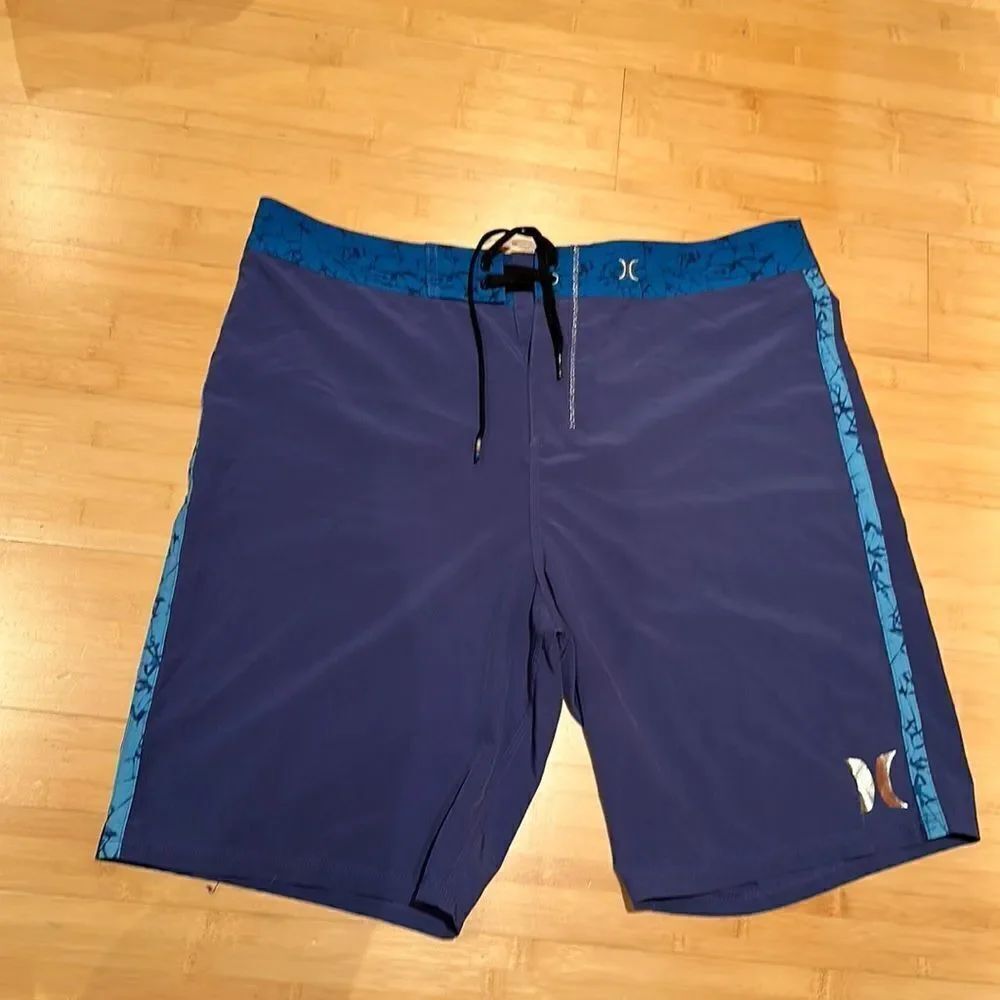 Hurley bathing suit
